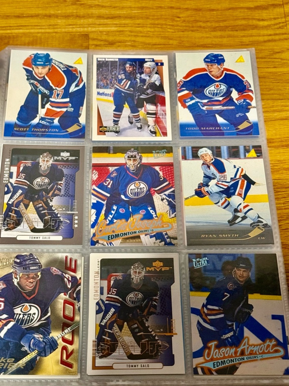 Binder Full Of 1990 2001 NHL Hockey Card - Picture 7 of 7